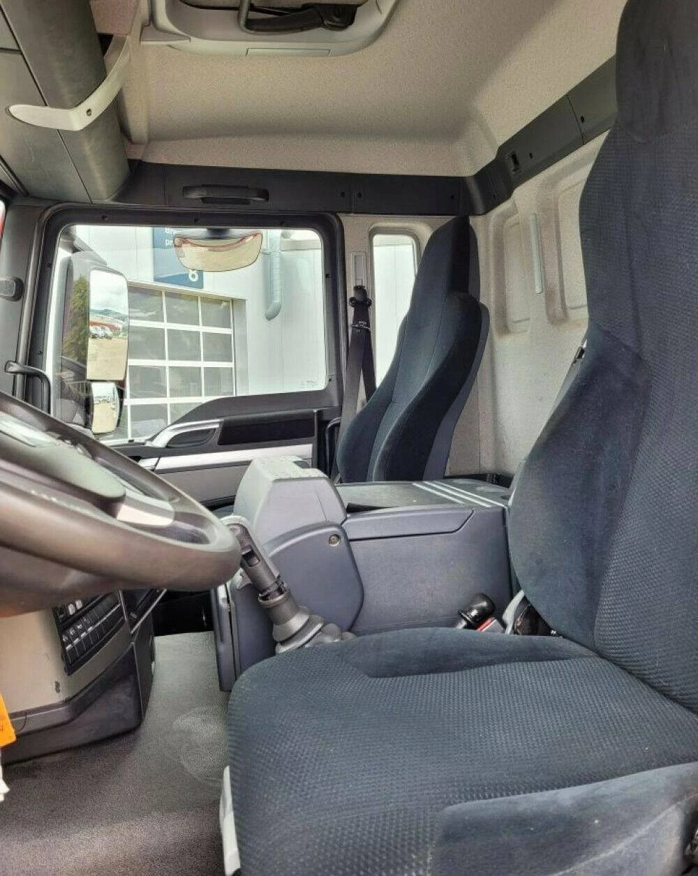 Man Tgs 26.480 6x4 BL Bordmatik 3seitenkippe, снимка 2 - Камиони - 55628693