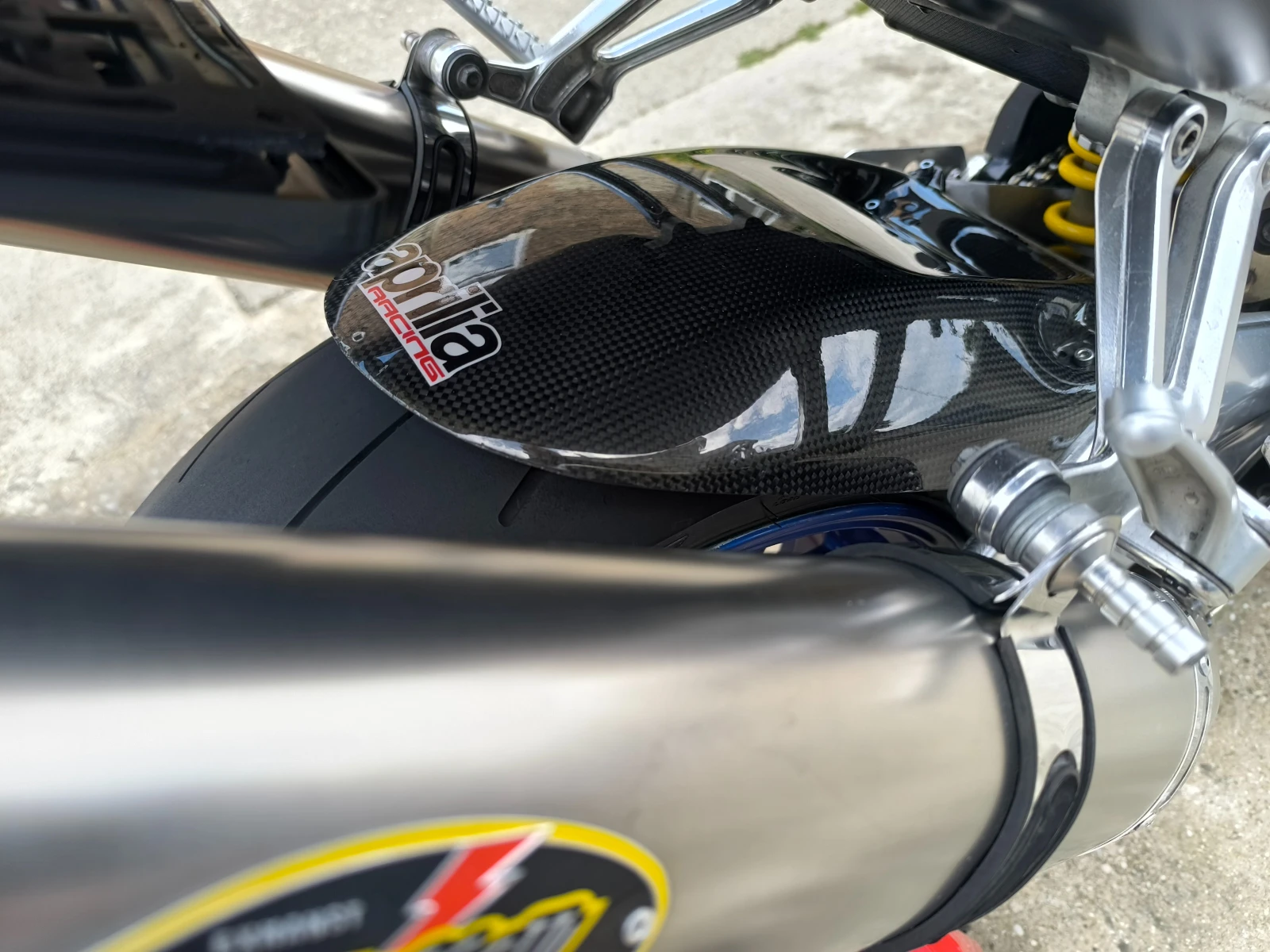 Aprilia RSV4 RSV 1000 RR, снимка 11 - Мотоциклети и мототехника - 54742501