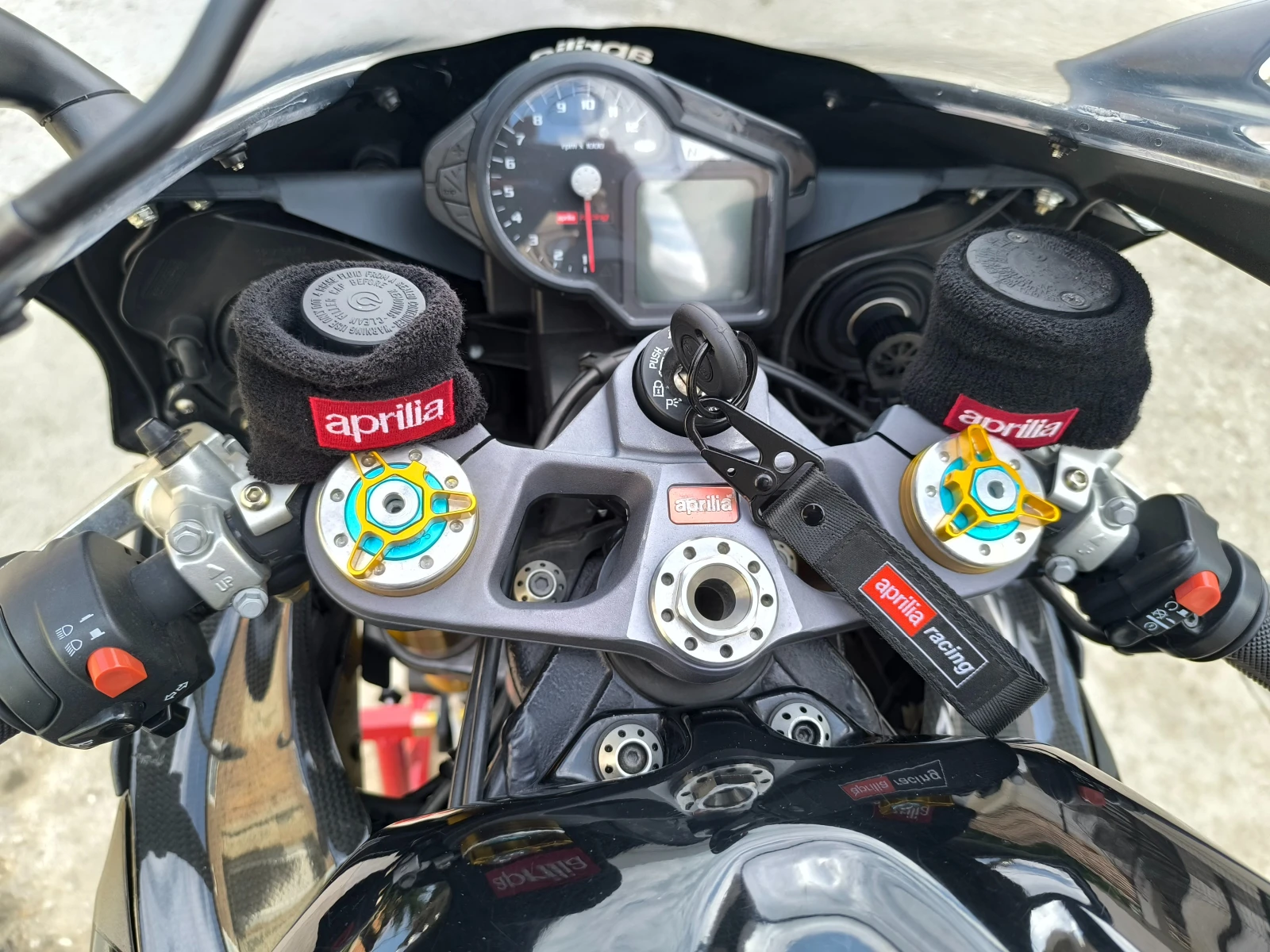 Aprilia RSV4 RSV 1000 RR, снимка 8 - Мотоциклети и мототехника - 54742501