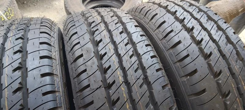 Гуми Летни 205/70R15, снимка 3 - Гуми и джанти - 33053752