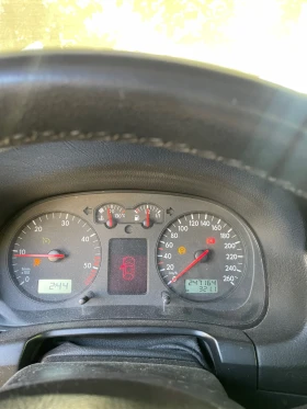 VW Golf - 4999 € - 15884656 7