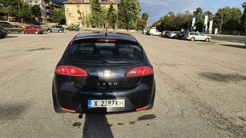 Seat Leon 1.6 бензин/газ, снимка 7 - Автомобили и джипове - 47070408