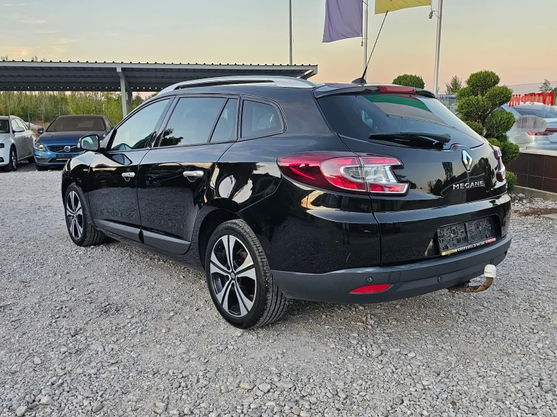 Renault Megane 1.5DCI РЕАЛНИ КИЛОМЕТРИ! КЛИМАТРОНИК! ! , снимка 3 - Автомобили и джипове - 47388578