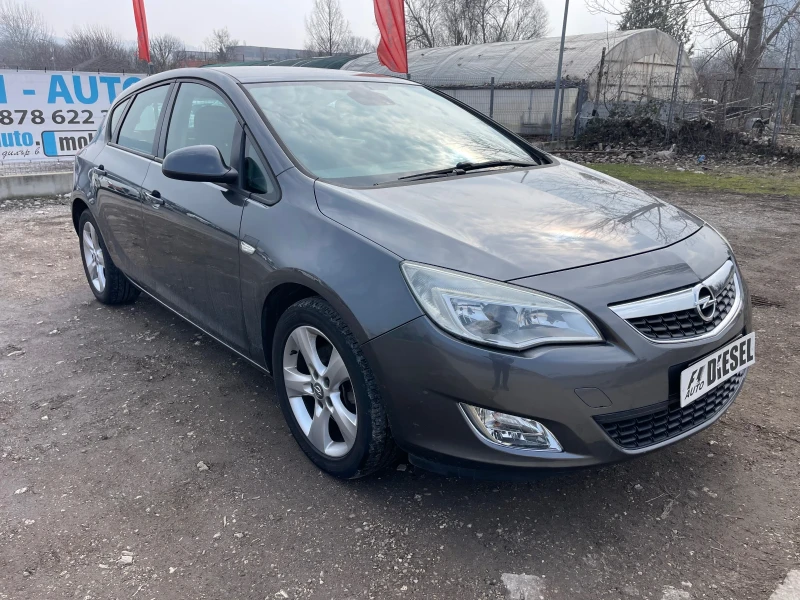 Opel Astra 1.7CDTI-110-ITALIA, снимка 3 - Автомобили и джипове - 49306476