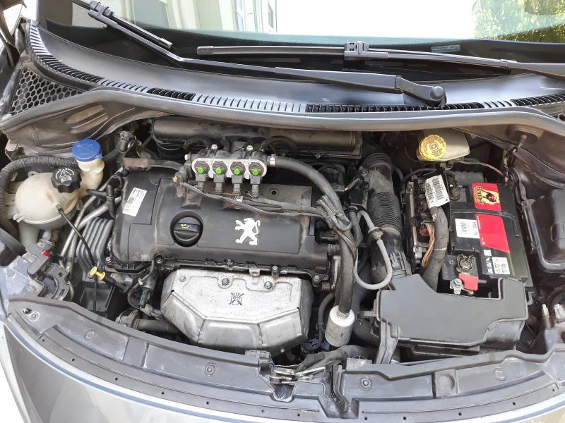 Peugeot 207, снимка 9 - Автомобили и джипове - 51224609
