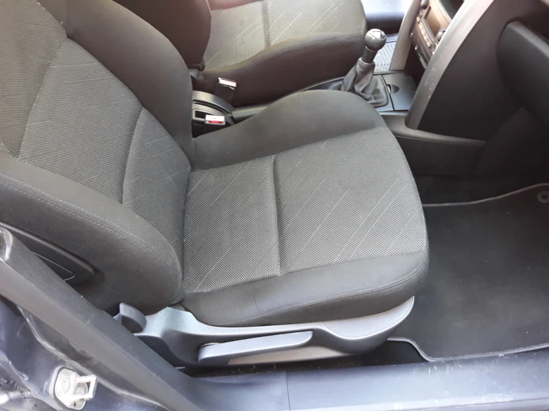 Peugeot 207, снимка 7 - Автомобили и джипове - 51224609