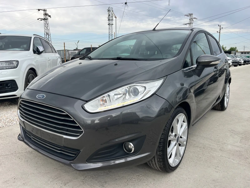 Ford Fiesta Titanium, navi, kamera, key less