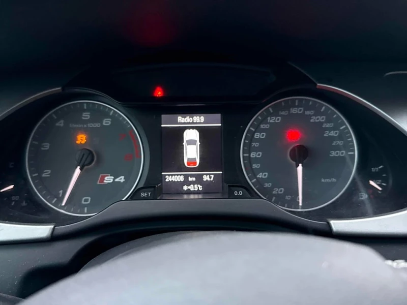 Audi S4 QUATTRO / ПОДГРЕВ / ШИБИДАХ / ОТ ПРЕДСТАВИТЕЛСТВО, снимка 8 - Автомобили и джипове - 53455397