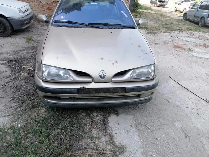 Renault Megane 2.0 бензин  - [1] 