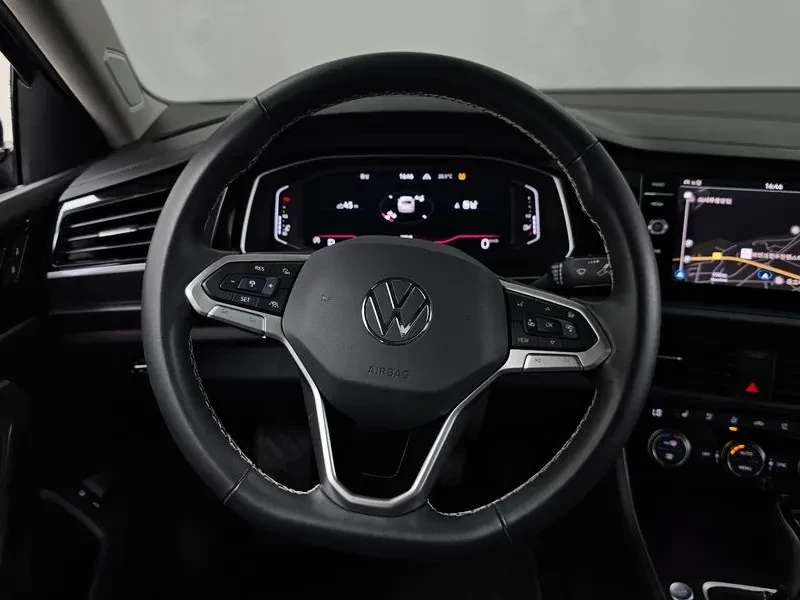 VW Jetta 1.5 TSI PRESTIGE, снимка 13 - Автомобили и джипове - 55561635