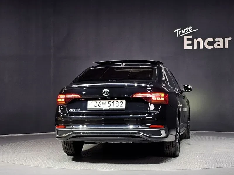 VW Jetta 1.5 TSI PRESTIGE, снимка 4 - Автомобили и джипове - 55561635