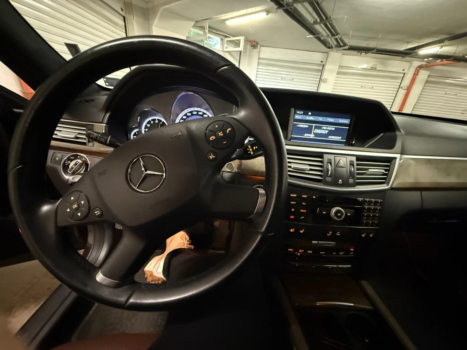 Mercedes-Benz E 350 4 MATIC  - изображение 4