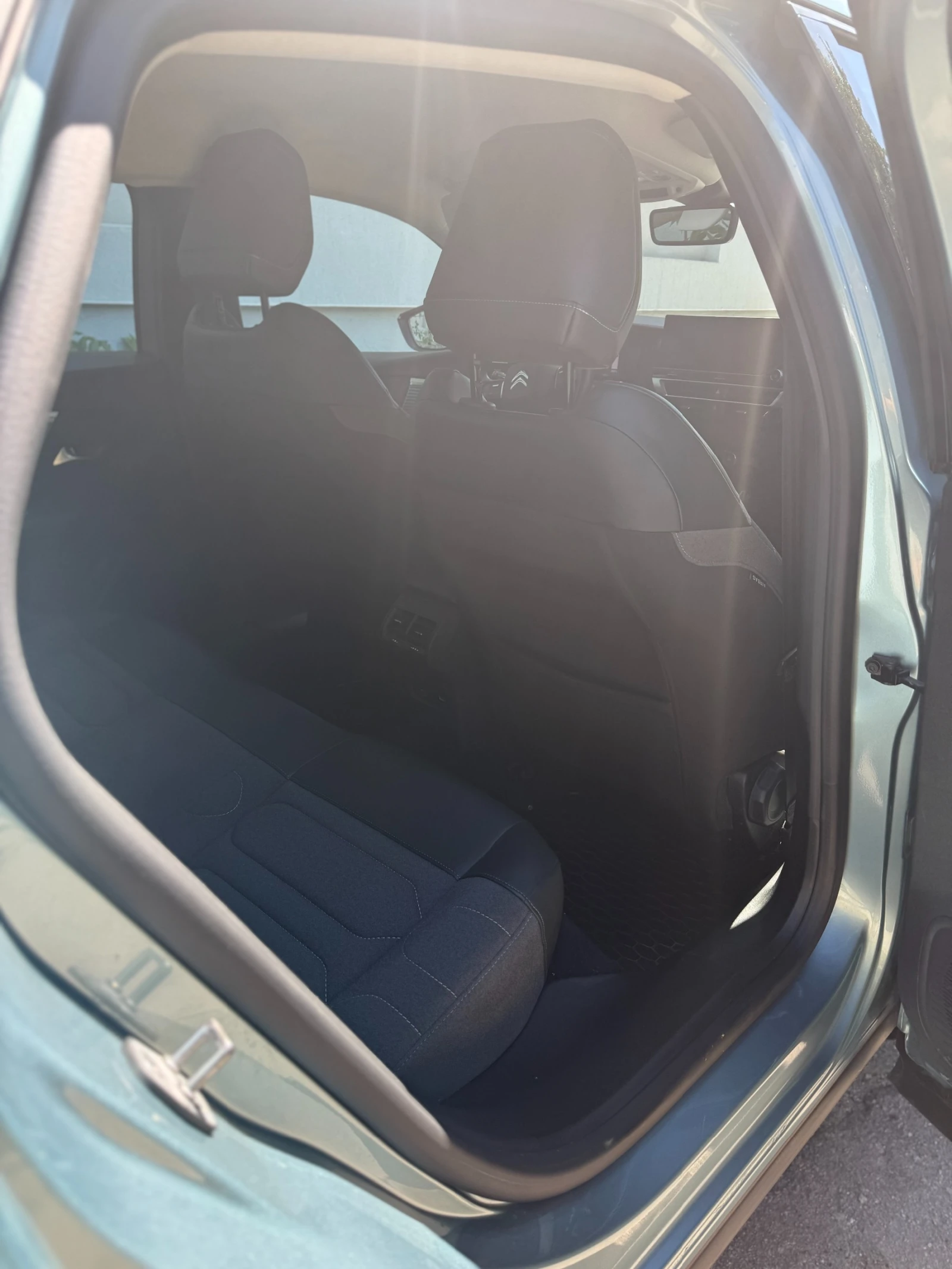 Citroen C4 Electric - изображение 9