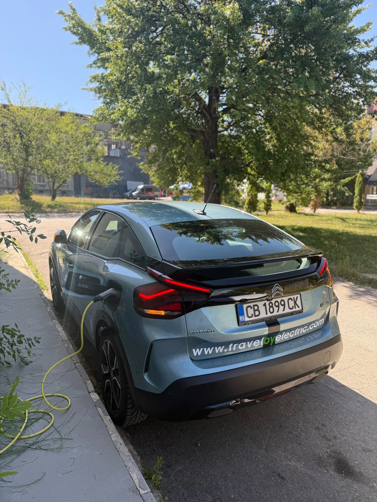Citroen C4 Electric - изображение 2
