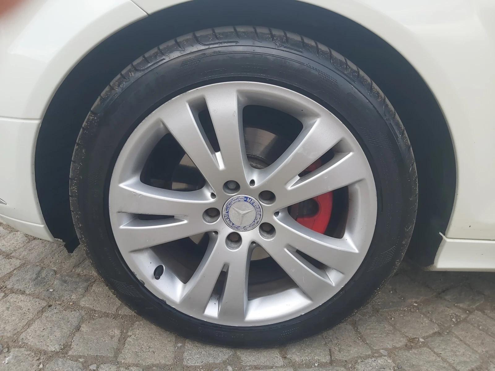 Mercedes-Benz C 220  - изображение 5