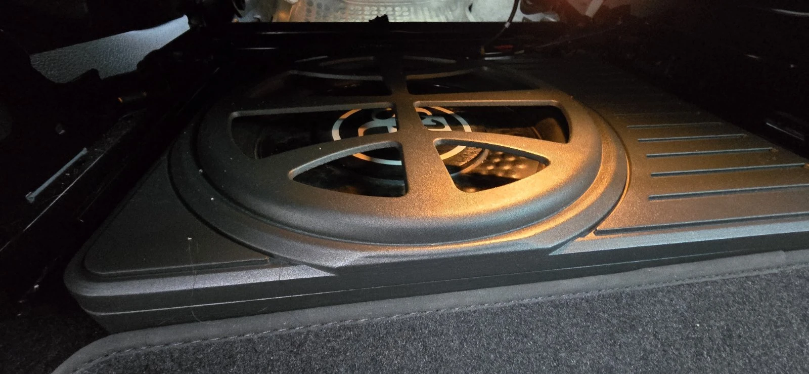 VW Sharan Highline 4Motion Bleumotion2.0TDI - изображение 8