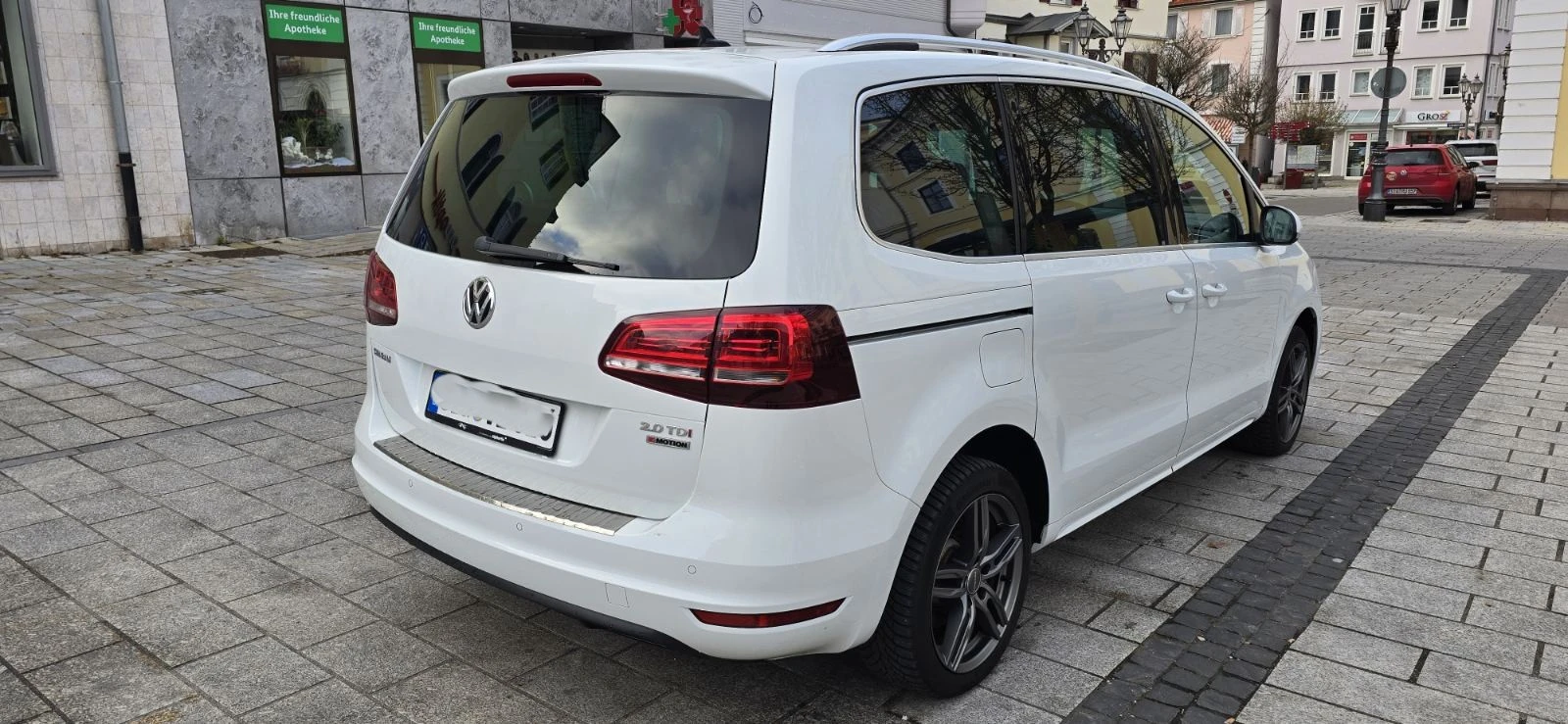 VW Sharan Highline 4Motion Bleumotion2.0TDI - изображение 4