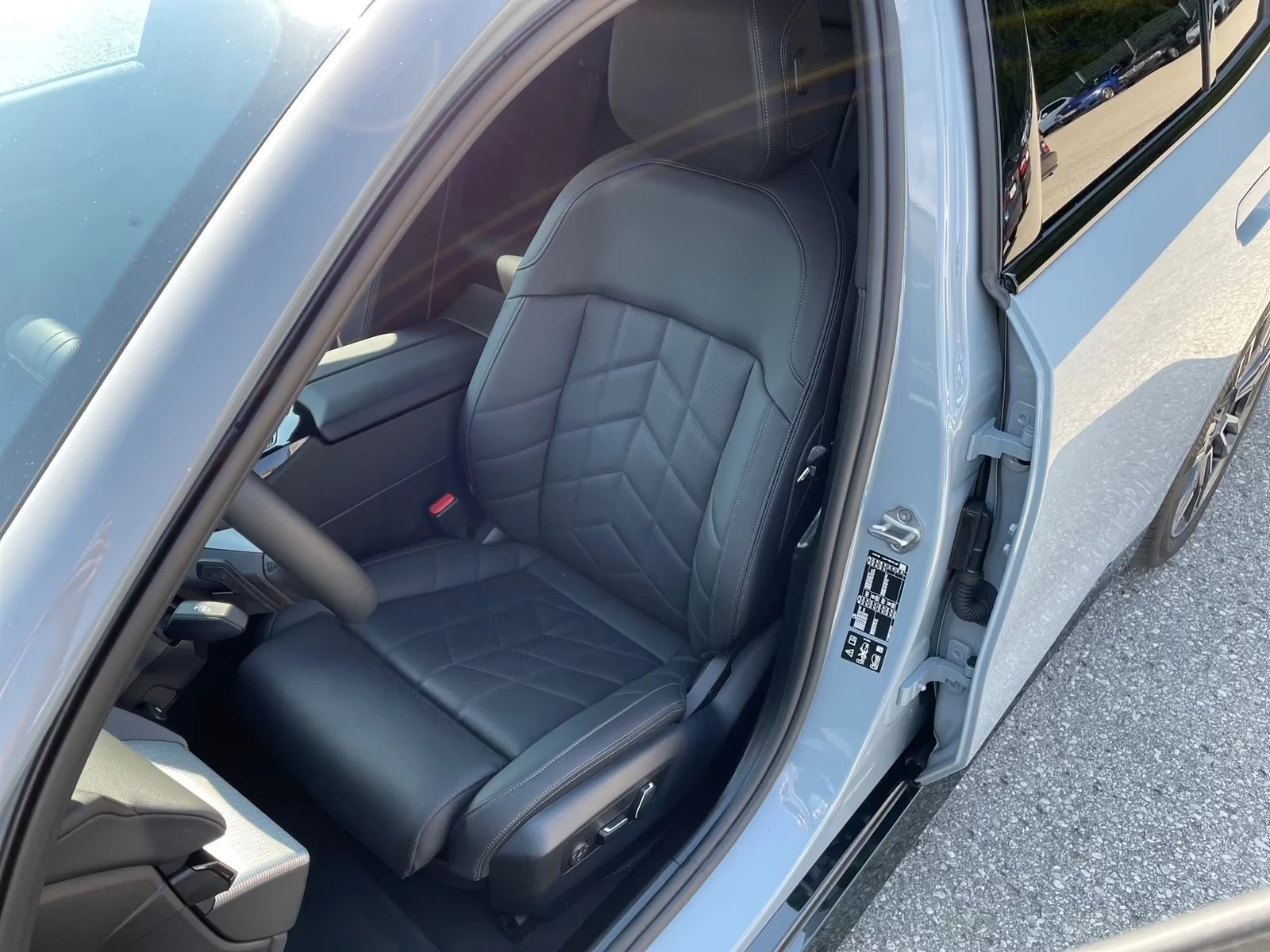 BMW 520 xDrive Lim. M Sport - изображение 4