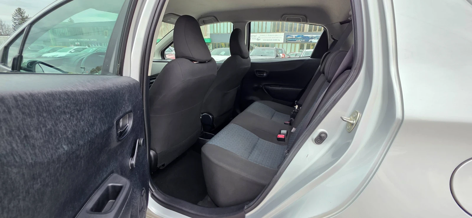 Toyota Yaris 1.0i 70k.c EURO 5B UNIKAT ITALIA  | Mobile.bg   11