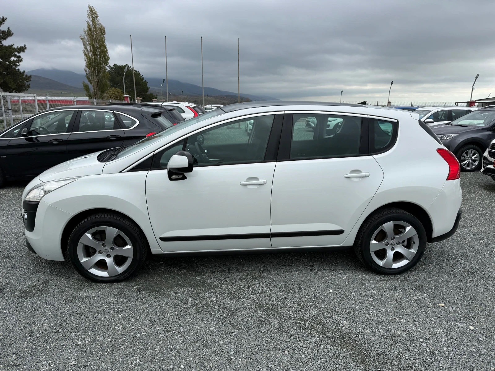 Peugeot 3008 (KATO НОВА) - изображение 9