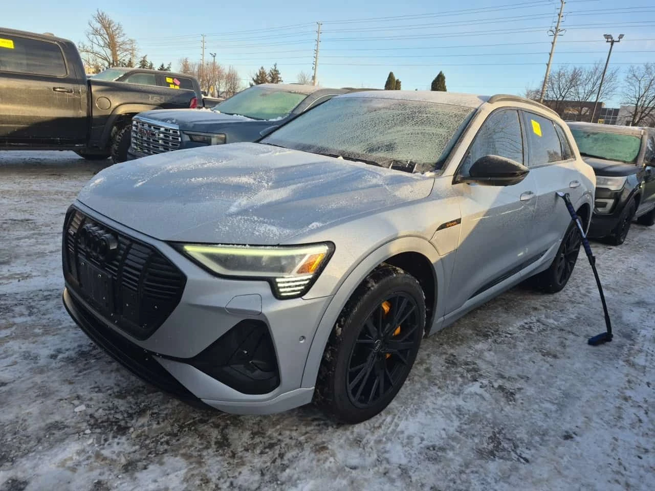 Audi E-Tron S Line/TECHNIK/Driver assistance/Heated+ cooled se - изображение 2