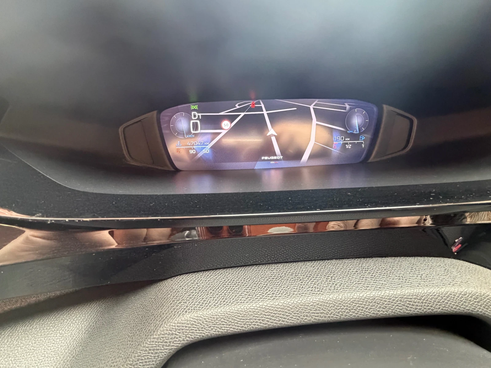 Peugeot 308 Allure 8EAT LED Matrix, снимка 12 - Автомобили и джипове - 53918299