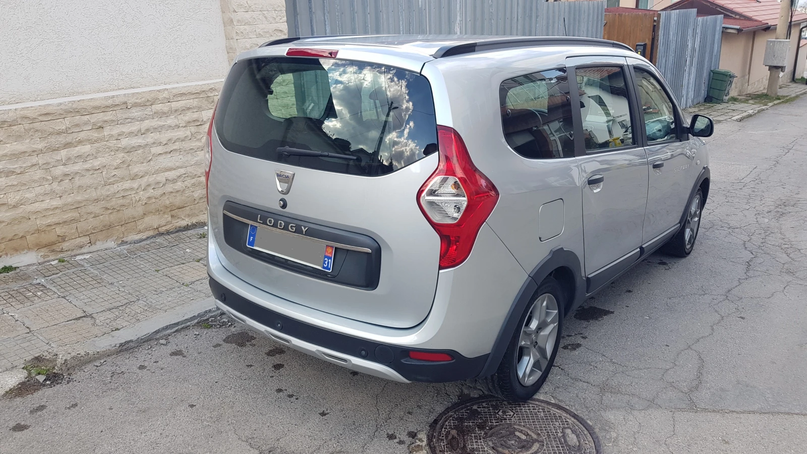 Dacia Lodgy steplay 1.3TCE 130p.s, снимка 3 - Автомобили и джипове - 53993531