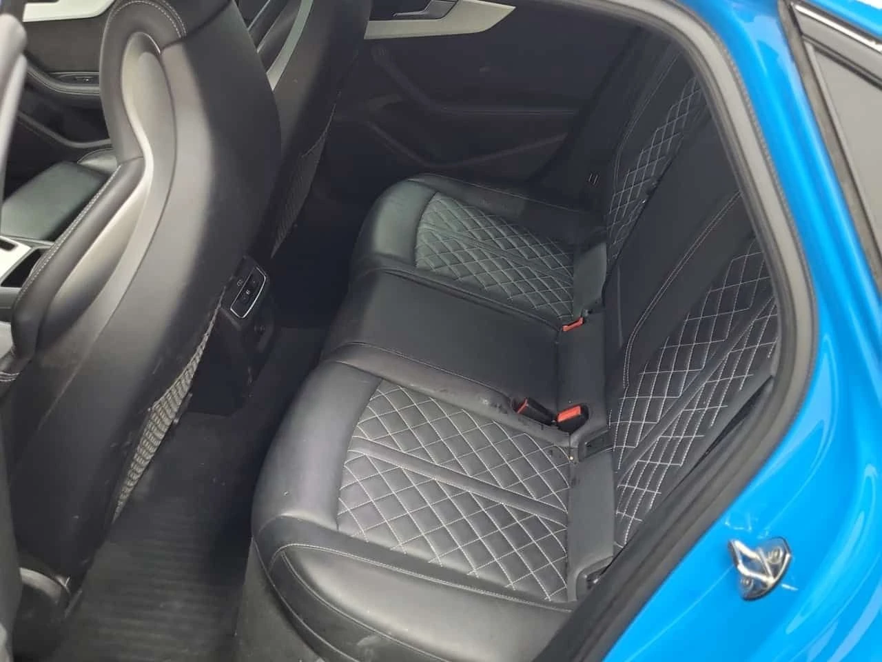 Audi S4  PROGRESSIV /DISTRONIC/CAMERA, снимка 12 - Автомобили и джипове - 54046661