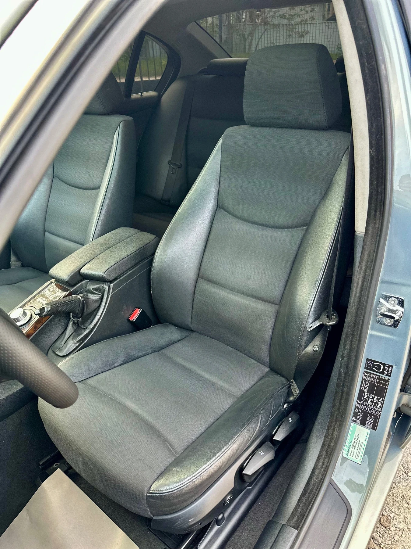 BMW 330 НАВИГАЦИЯ/ПОДГРЕВ/ЗАДНО, снимка 10 - Автомобили и джипове - 54359128