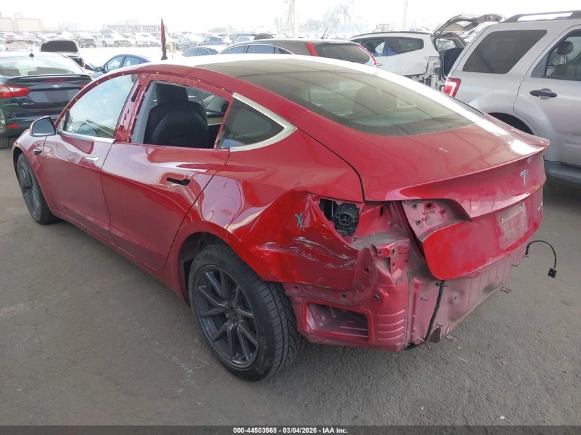 Tesla Model 3 Long Range Dual Motor All-Wheel Drive | Mobile.bg � ����������� 3