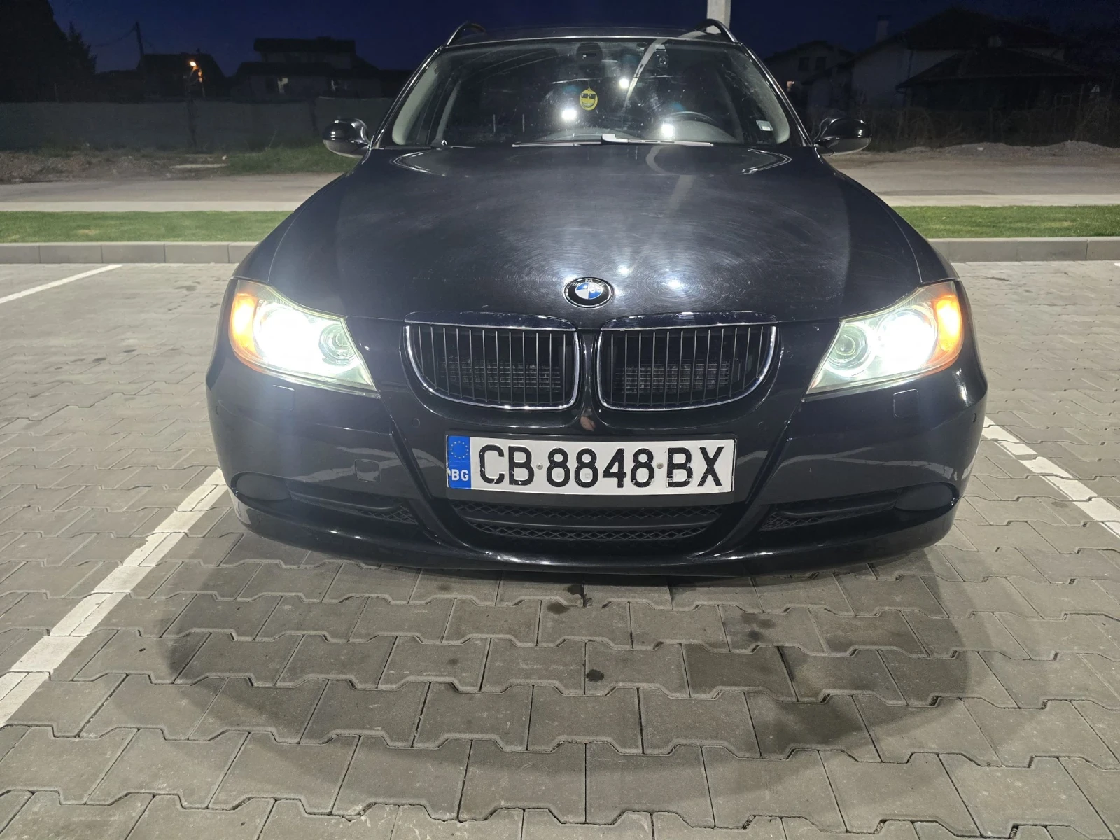 BMW 320 163 к.с. Автомат, Comfort Access, Панорама, Кожа