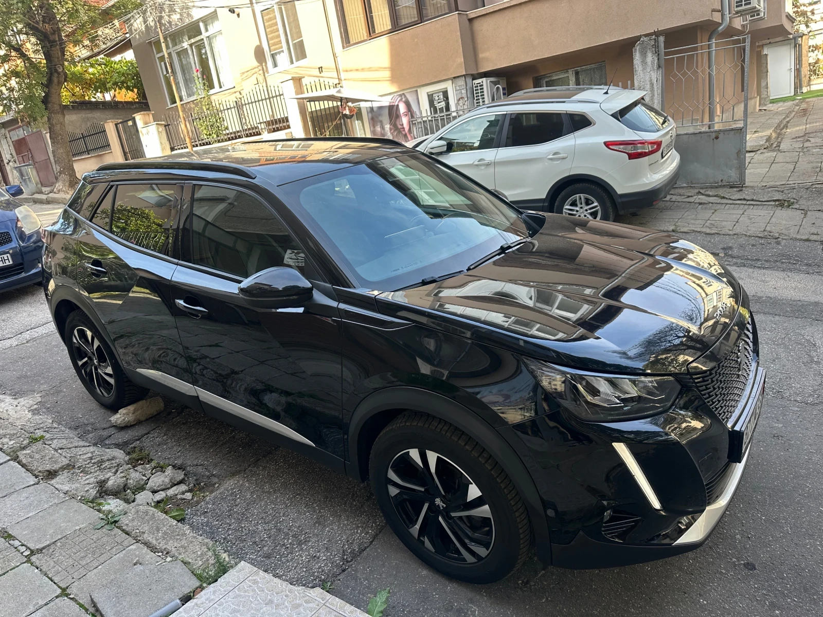 Peugeot 2008, снимка 3 - Автомобили и джипове - 56651743