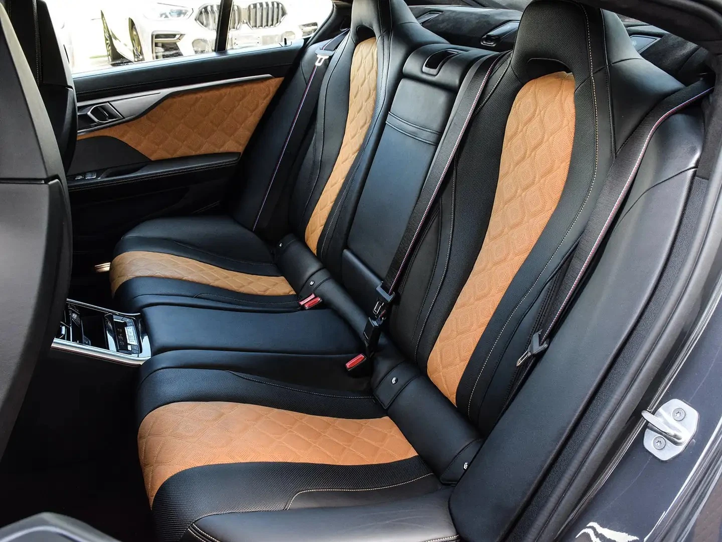 BMW M8 Competition Gran Coupe ���� �� �� ���������� | Mobile.bg � ����������� 11