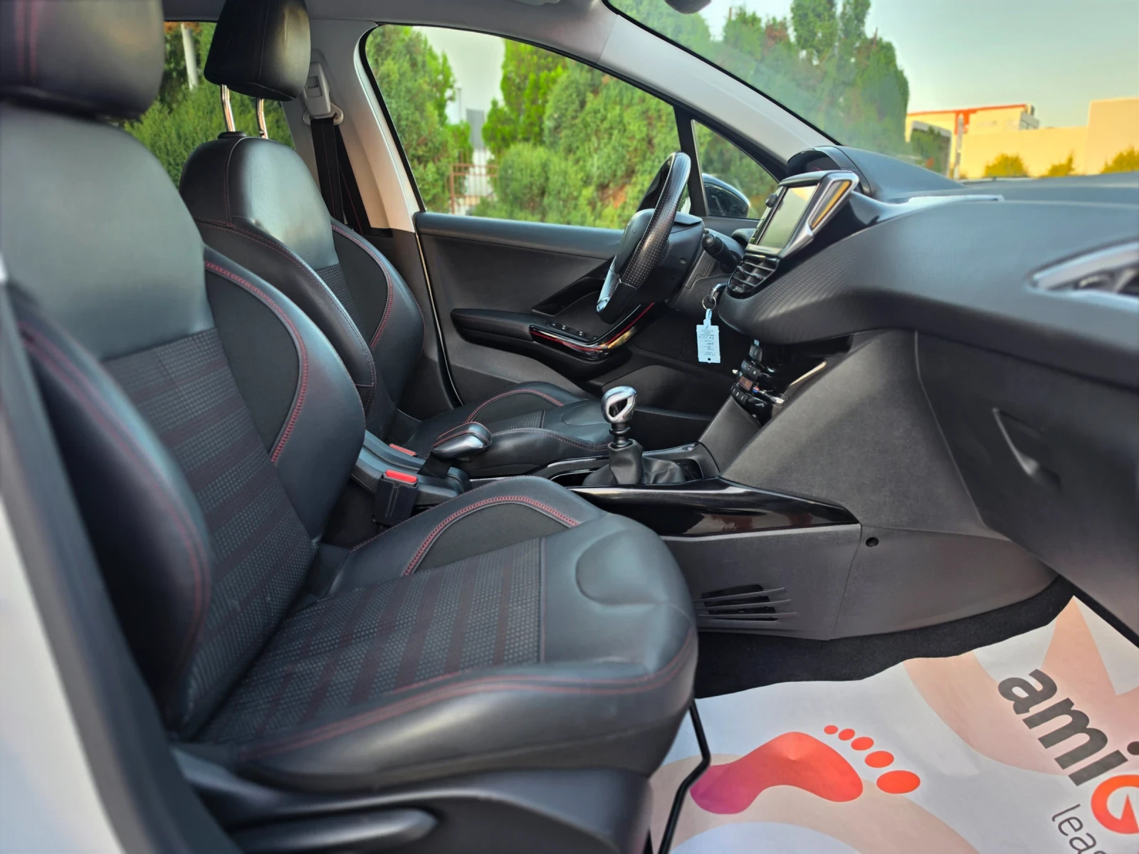 Peugeot 2008 1.6HDI 120hp * EURO 6 * НАВИ * GT-LINE *  ЛИЗИНГ , снимка 12 - Автомобили и джипове - 55465220