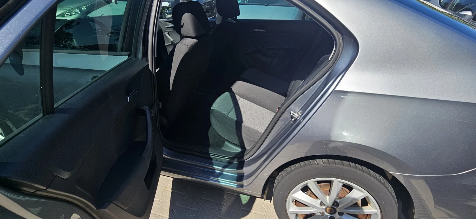 Seat Toledo 1.2 TSI, снимка 10 - Автомобили и джипове - 55920758