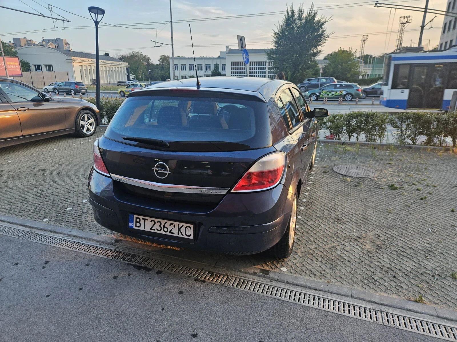 Opel Astra H, снимка 13 - Автомобили и джипове - 56045691