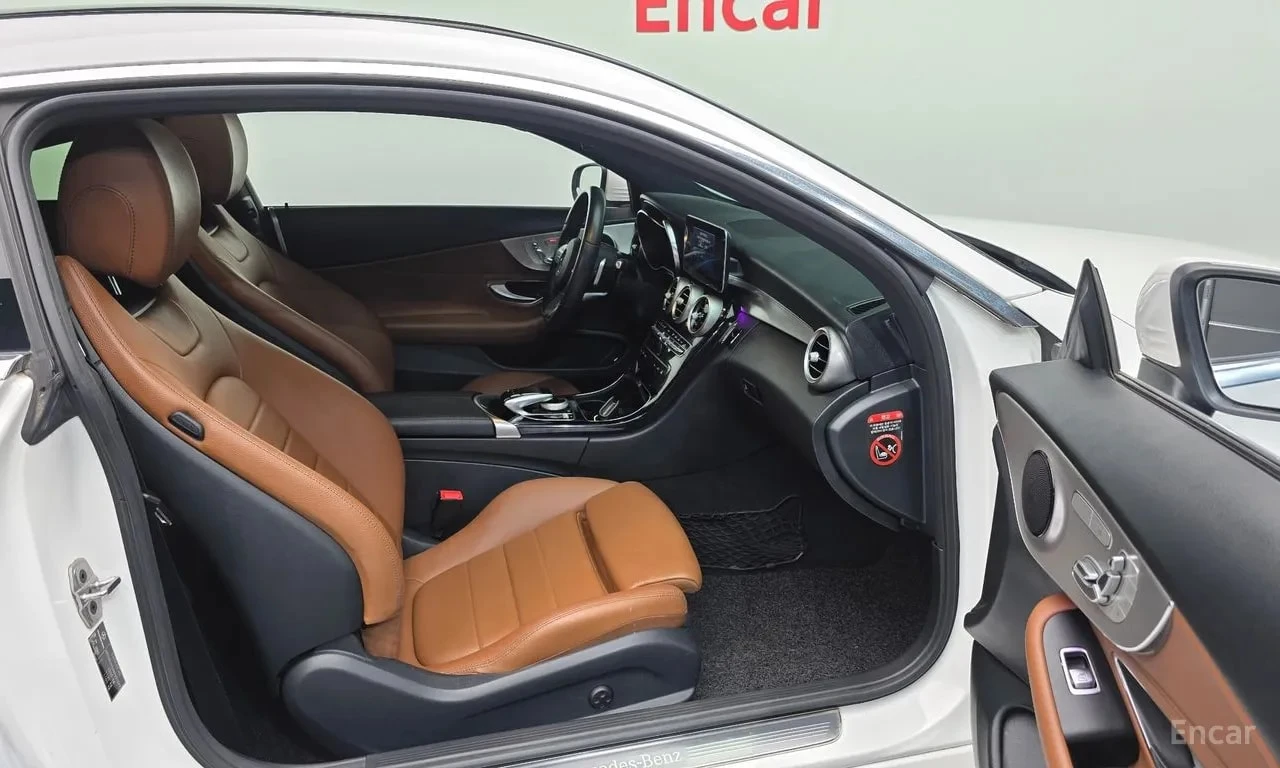 Mercedes-Benz C 220 COUPE 4MATIC * ФИКСИРАНА ЦЕНА ДО БЪЛГАРИЯ* , снимка 10 - Автомобили и джипове - 56115171