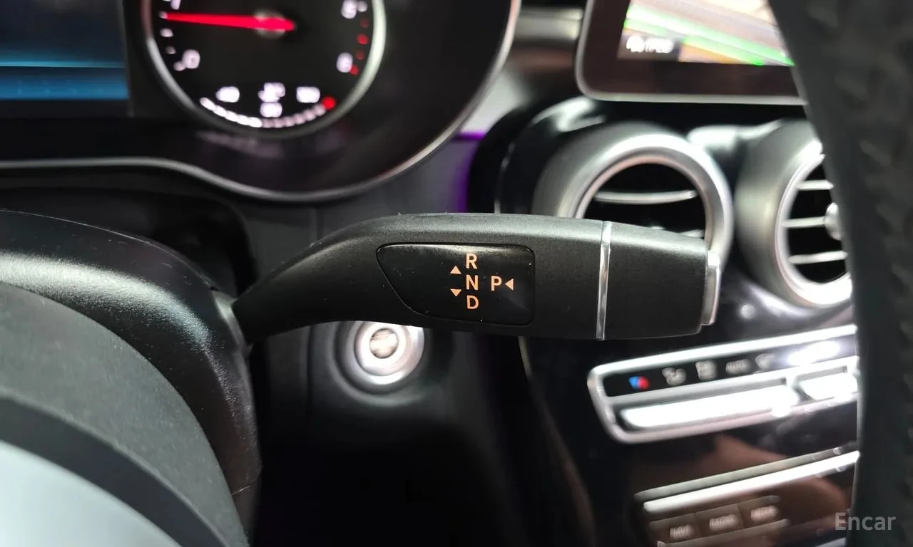 Mercedes-Benz C 220 COUPE 4MATIC * ФИКСИРАНА ЦЕНА ДО БЪЛГАРИЯ* , снимка 9 - Автомобили и джипове - 56115171