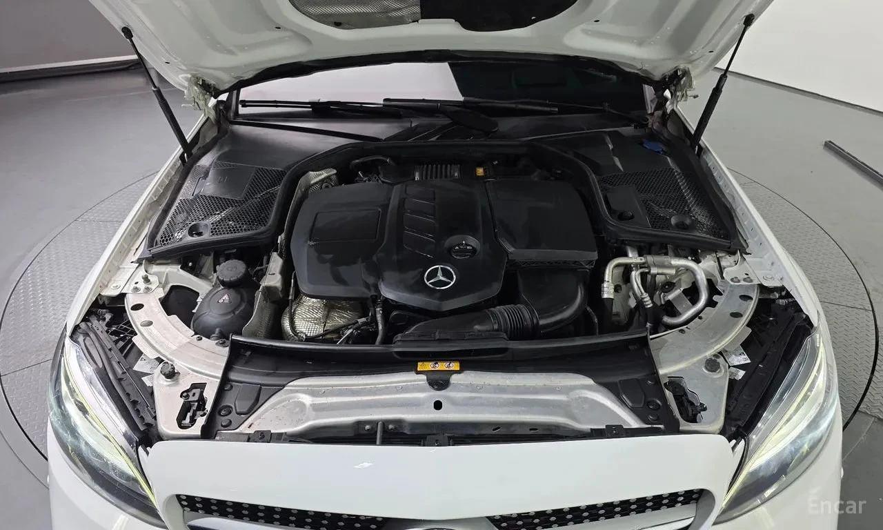 Mercedes-Benz C 220 COUPE 4MATIC * ФИКСИРАНА ЦЕНА ДО БЪЛГАРИЯ* , снимка 17 - Автомобили и джипове - 56115171