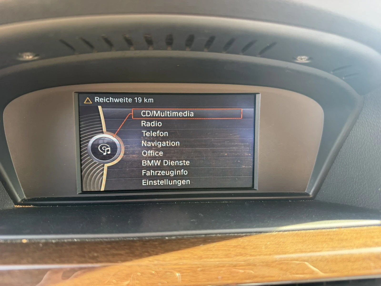 BMW 320, снимка 12 - Автомобили и джипове - 56440704