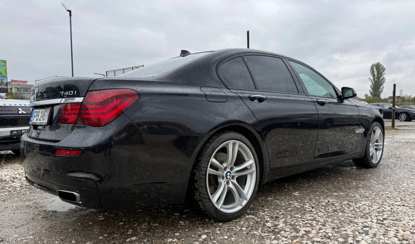 BMW 740, снимка 6 - Автомобили и джипове - 56481023