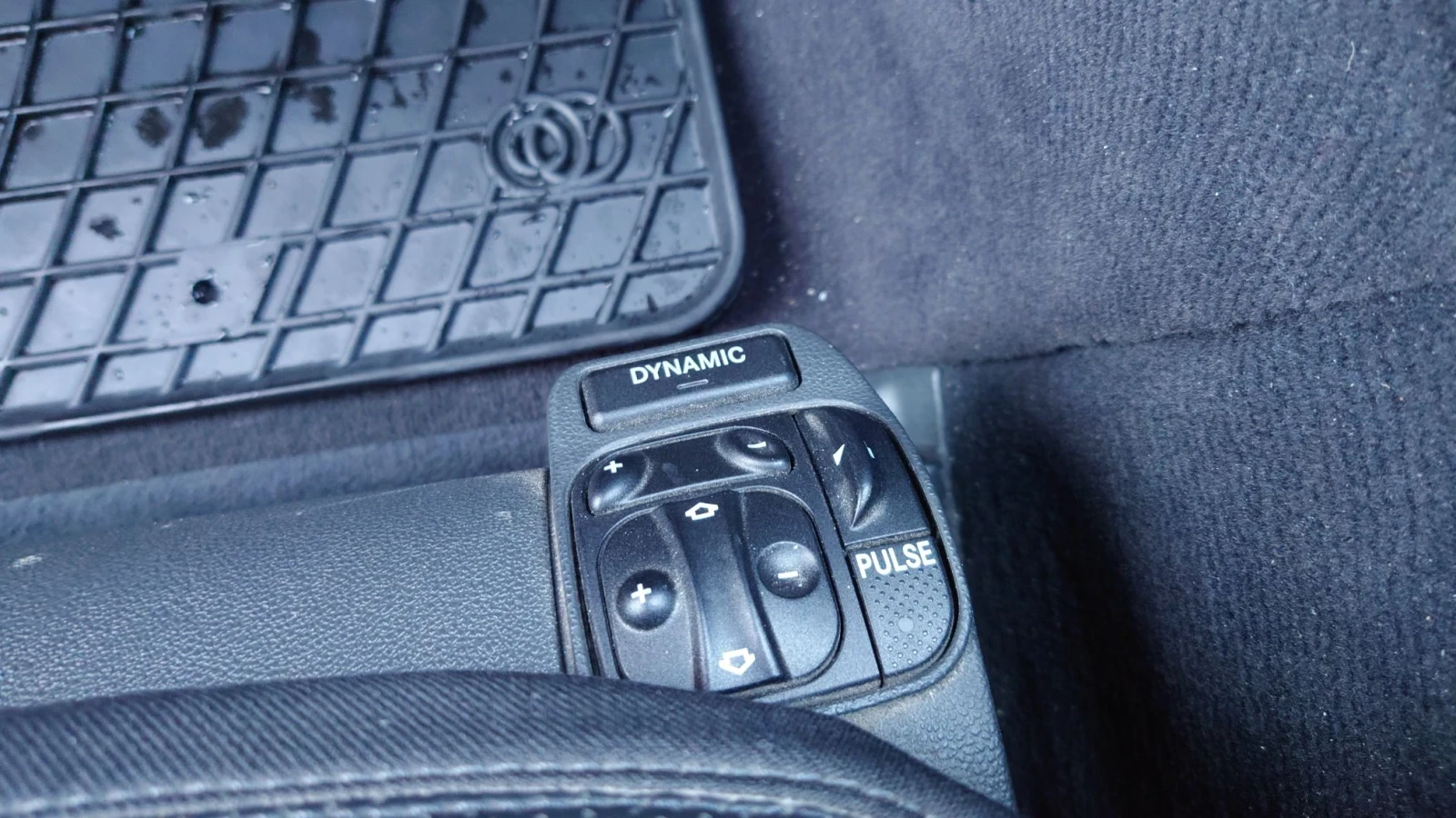 Mercedes-Benz E 350, снимка 9 - Автомобили и джипове - 56638551