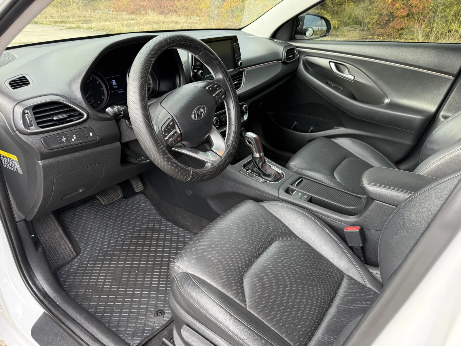 Hyundai I30 1.4 T-GDi, снимка 9 - Автомобили и джипове - 56651735