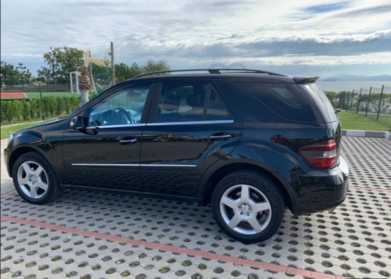 Mercedes-Benz ML 320, снимка 9 - Автомобили и джипове - 49123617