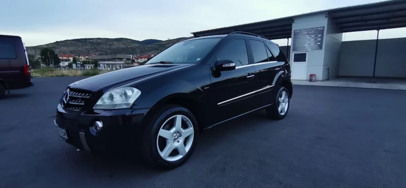 Mercedes-Benz ML 320, снимка 2 - Автомобили и джипове - 49123617