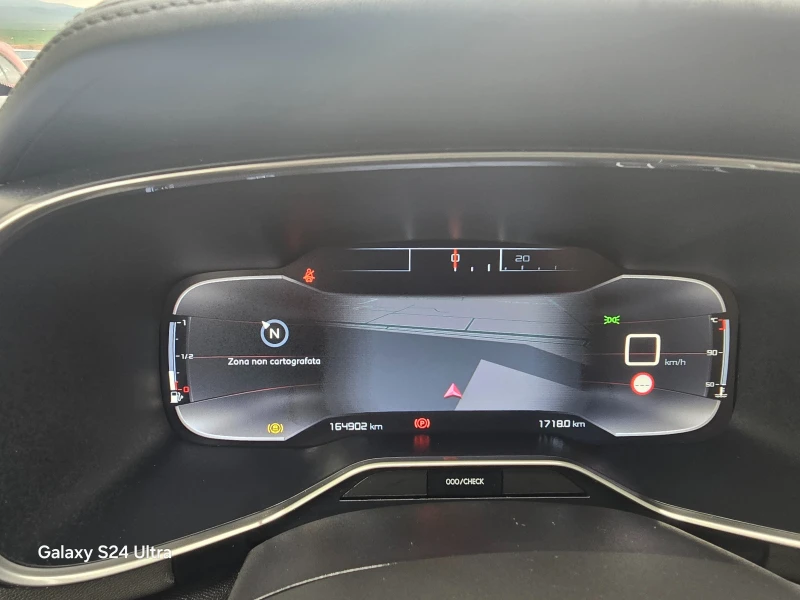 Citroen C5 Aircross 1.5HDI-131k.c-FACE-NAVI, снимка 17 - Автомобили и джипове - 49908154