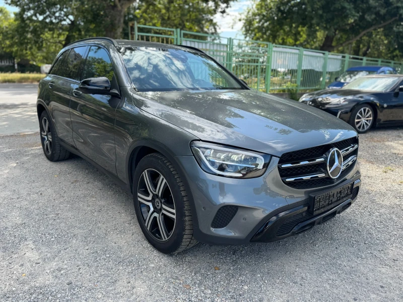 Mercedes-Benz GLC 220, снимка 3 - Автомобили и джипове - 50903135