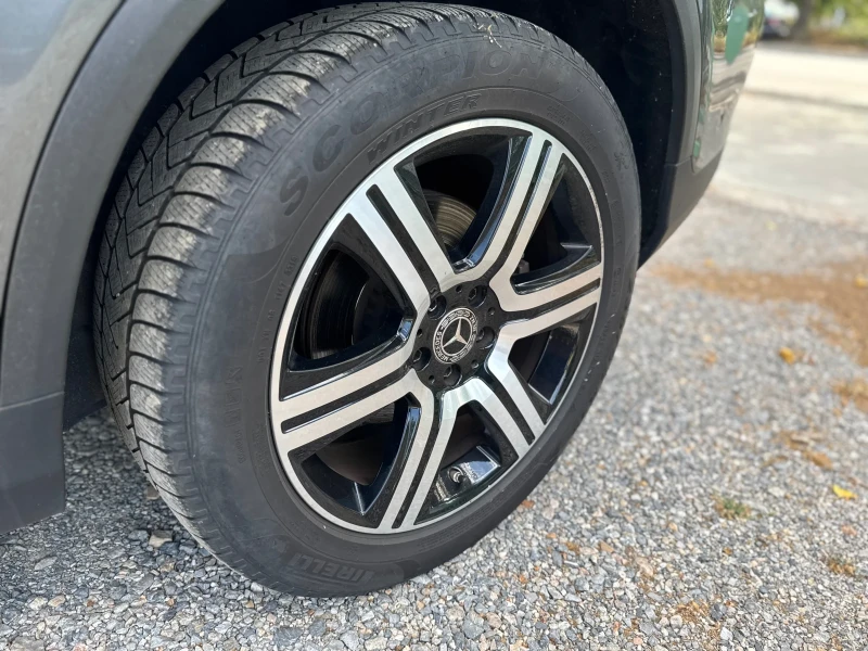 Mercedes-Benz GLC 220, снимка 7 - Автомобили и джипове - 50903135