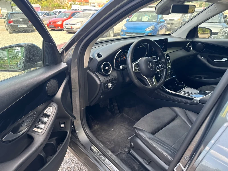 Mercedes-Benz GLC 220, снимка 8 - Автомобили и джипове - 50903135