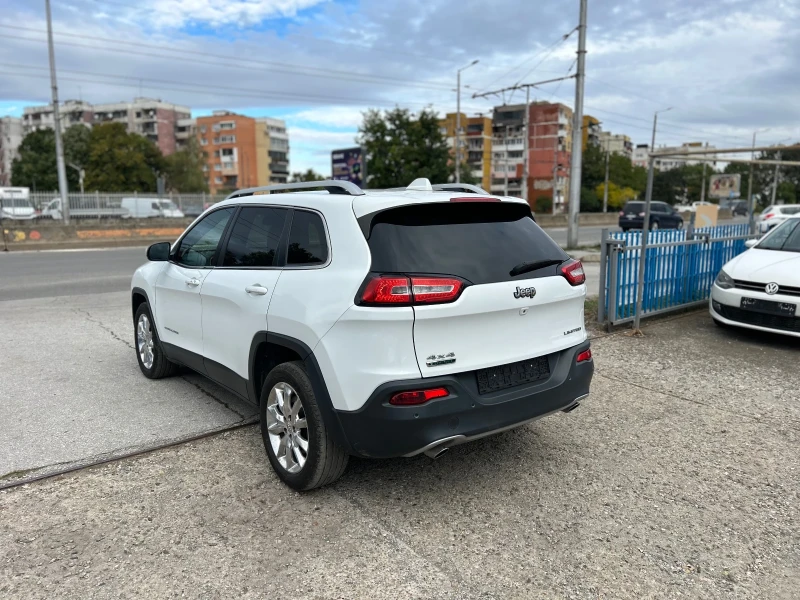 Jeep Cherokee, снимка 5 - Автомобили и джипове - 52063825